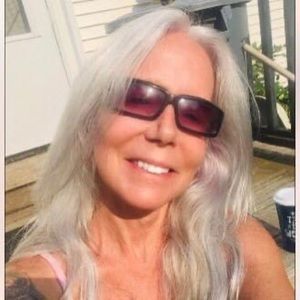 Meet your Posher, Althea